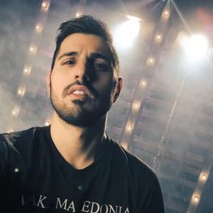 Meet your Posher, Chris